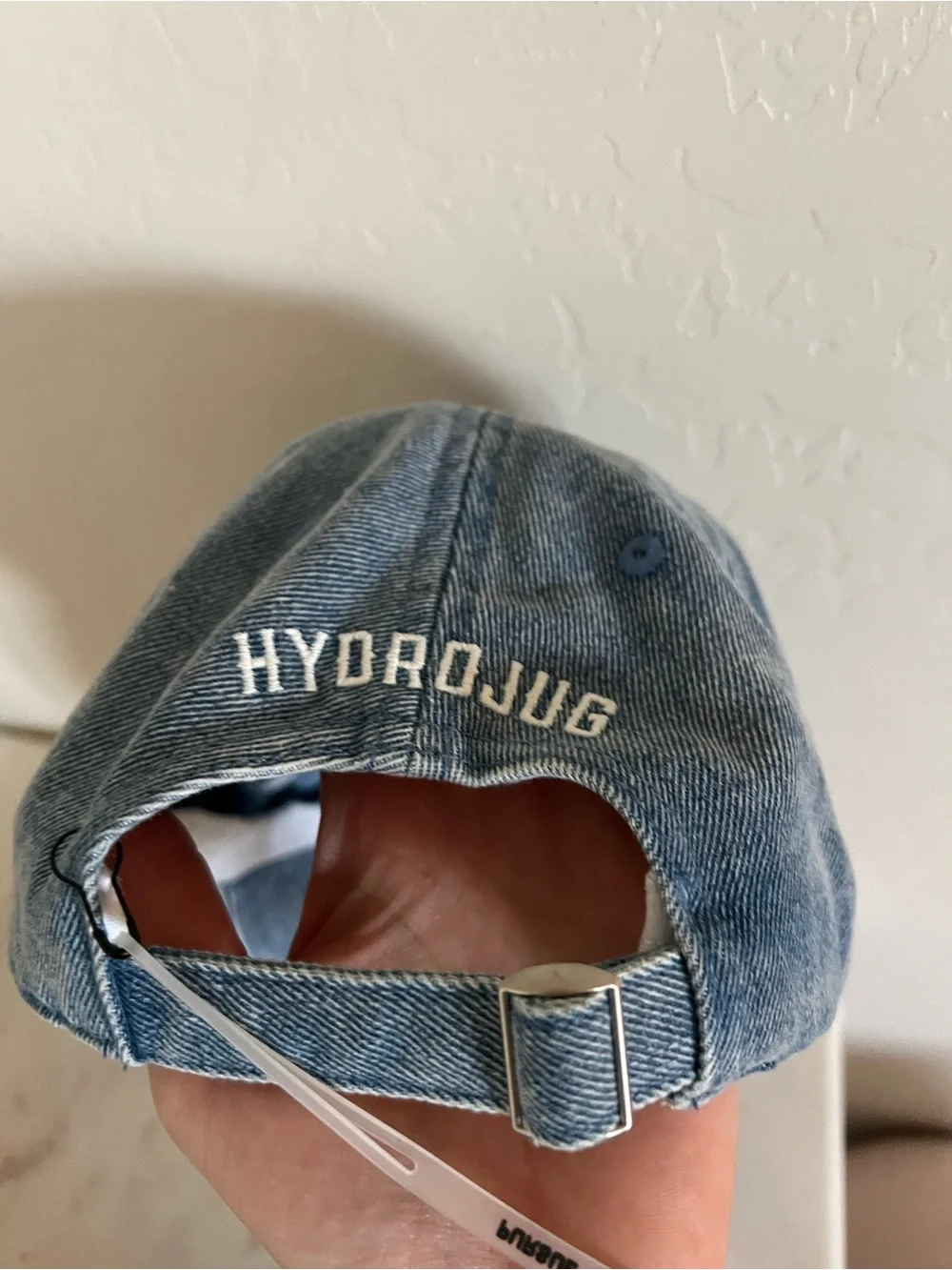 NWT Hydrojug blue denim baseball cap with white embroidered 'H' logo